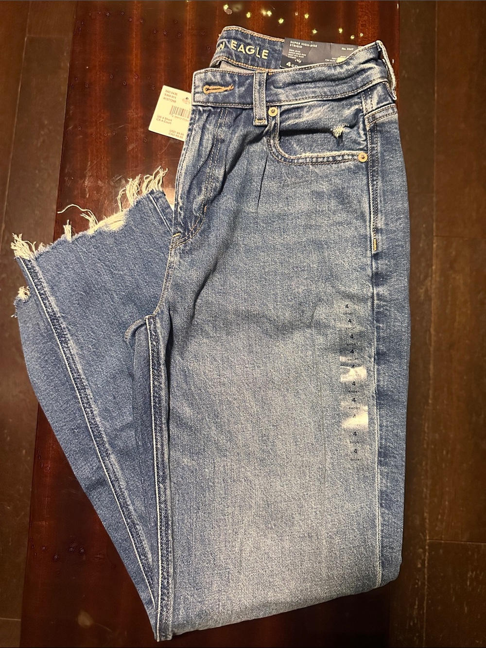 American Eagle Outfitters High-Rise Distressed Blue Jeans